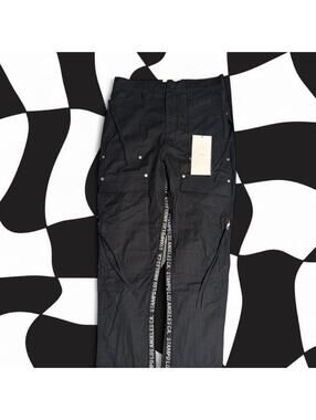 NWT! Stampd Black cargo pants with zippers